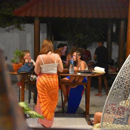 Hostel ヌサペニダ エクステリア 写真
